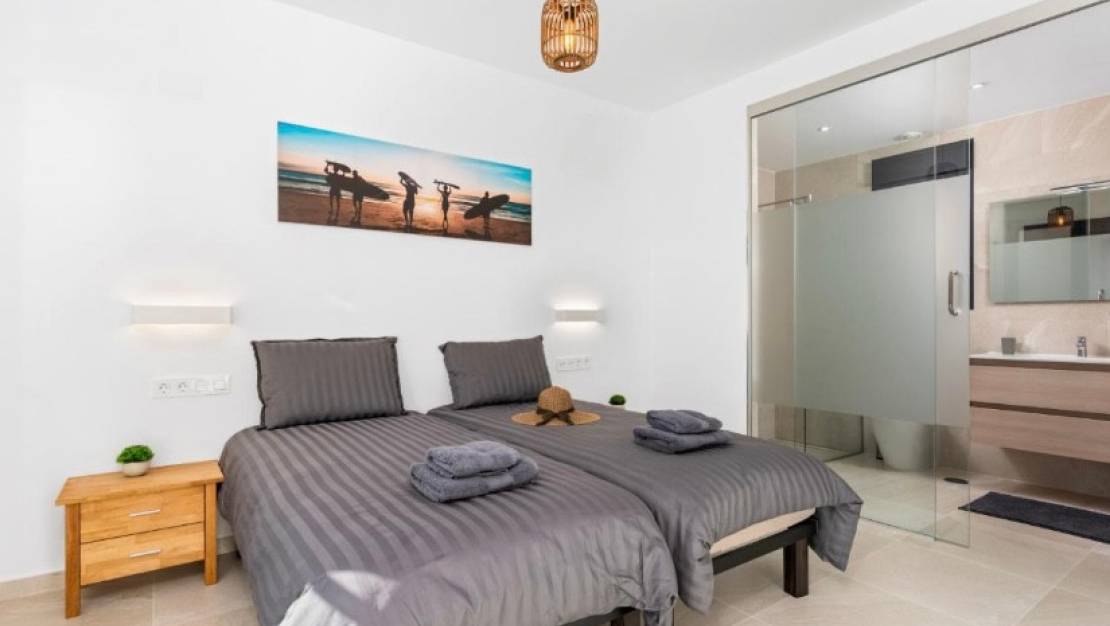 Venta - Chalet - San Miguel de Salinas - San Miguel de Salinas Centro