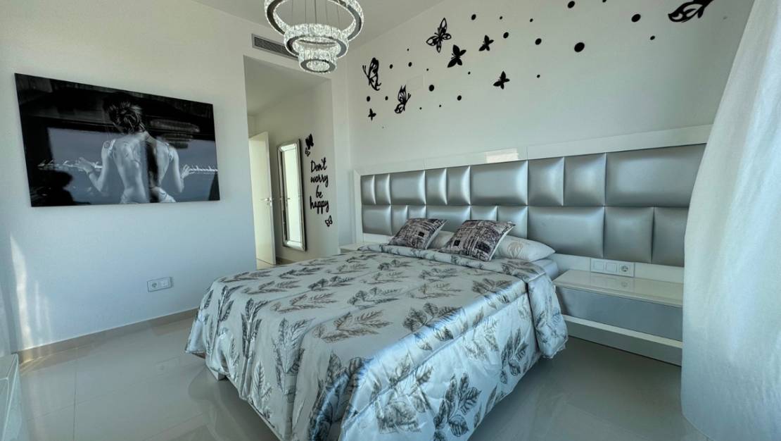 Venta - Chalet - San Miguel de Salinas - San Miguel de Salinas Centro