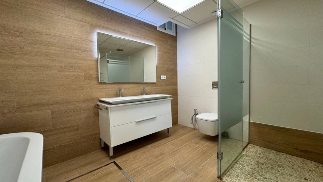 Venta - Chalet - San Miguel de Salinas - San Miguel de Salinas Centro