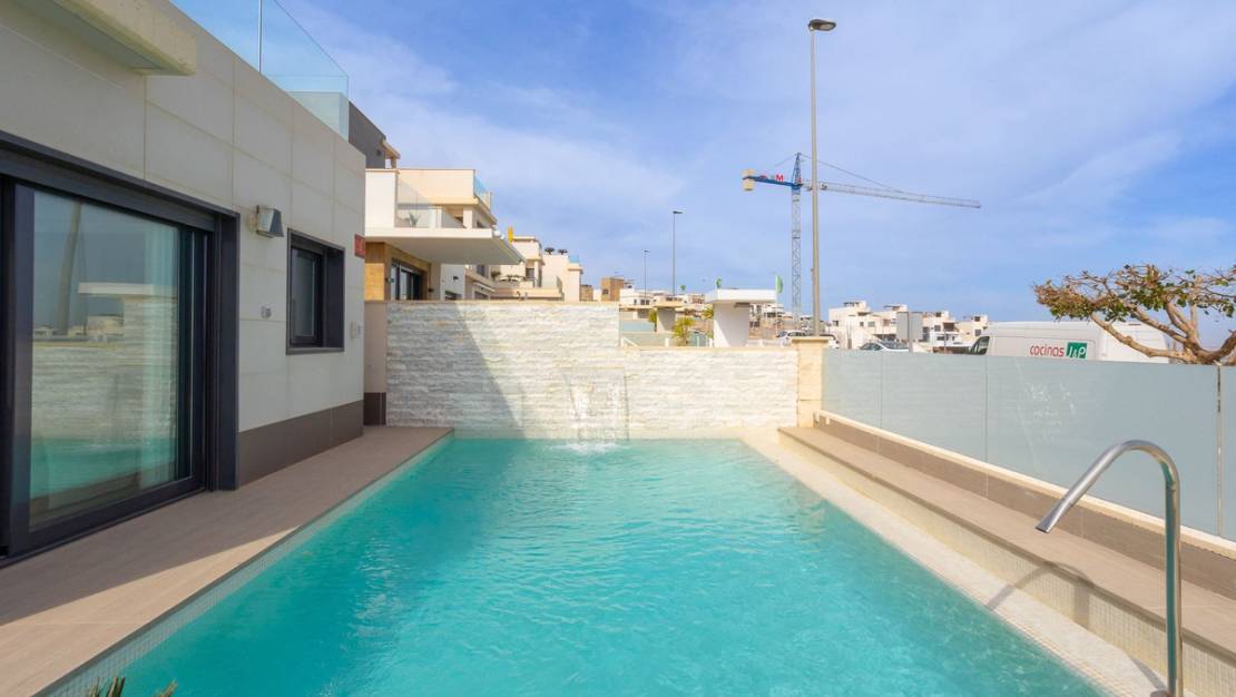 Venta - Chalet - San Miguel de Salinas - San Miguel de Salinas Centro