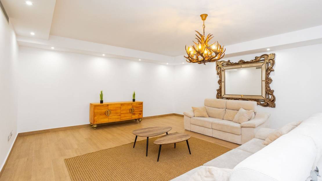 Venta - Chalet - San Miguel de Salinas - San Miguel de Salinas Centro