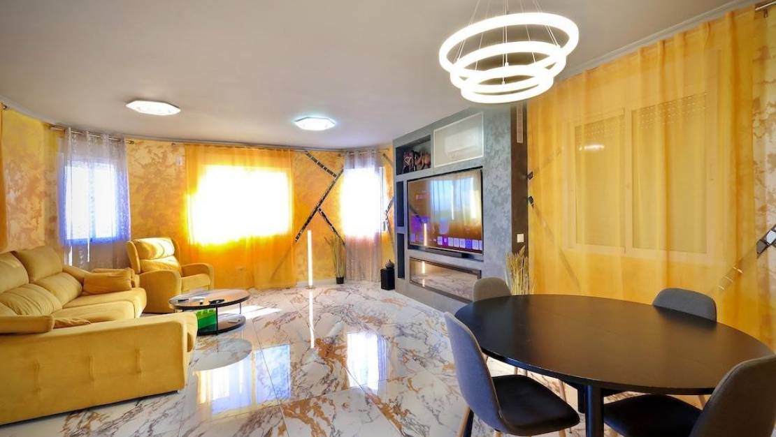 Venta - Chalet - San Miguel de Salinas - San Miguel de Salinas Centro