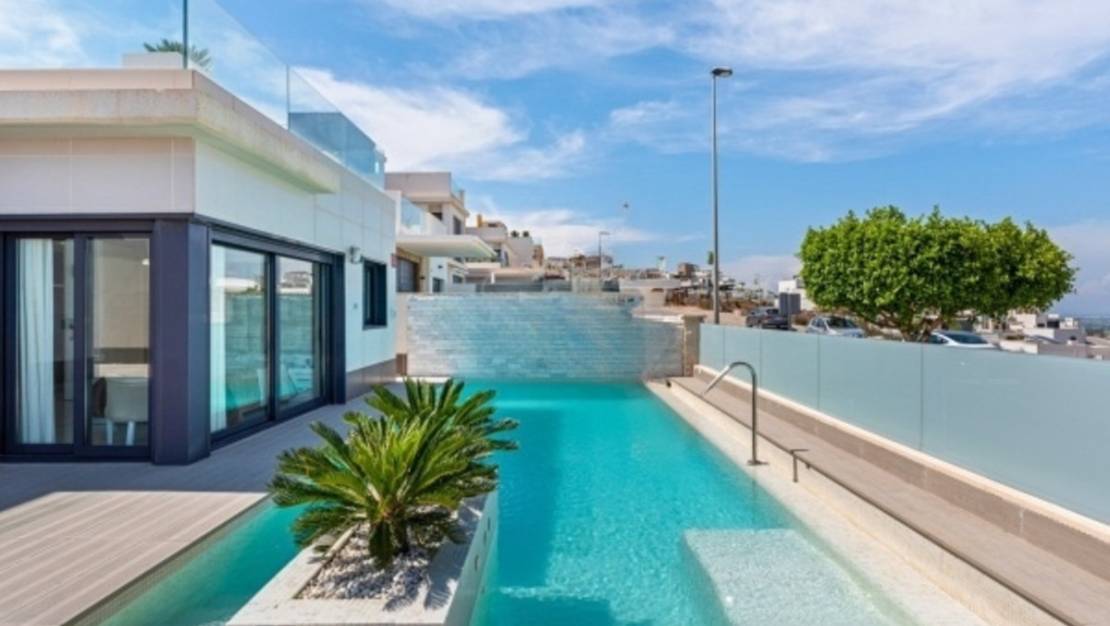 Venta - Chalet - San Miguel de Salinas - San Miguel de Salinas Centro