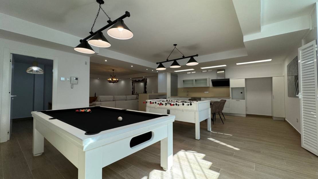 Venta - Chalet - San Miguel de Salinas - San Miguel de Salinas Centro