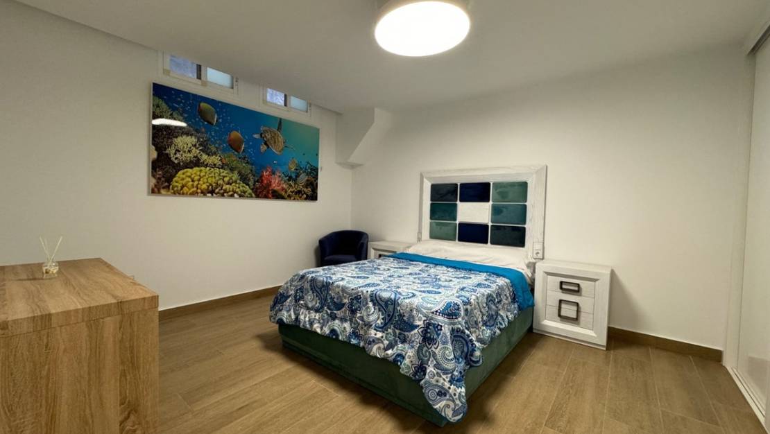 Venta - Chalet - San Miguel de Salinas - San Miguel de Salinas Centro