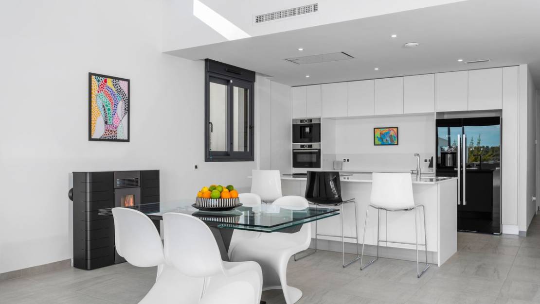 Venta - Chalet - San Miguel de Salinas - San Miguel de Salinas Centro