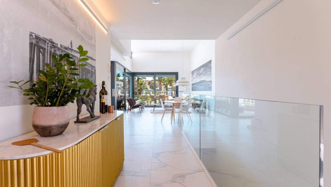 Venta - Chalet - San Miguel de Salinas - San Miguel de Salinas Centro