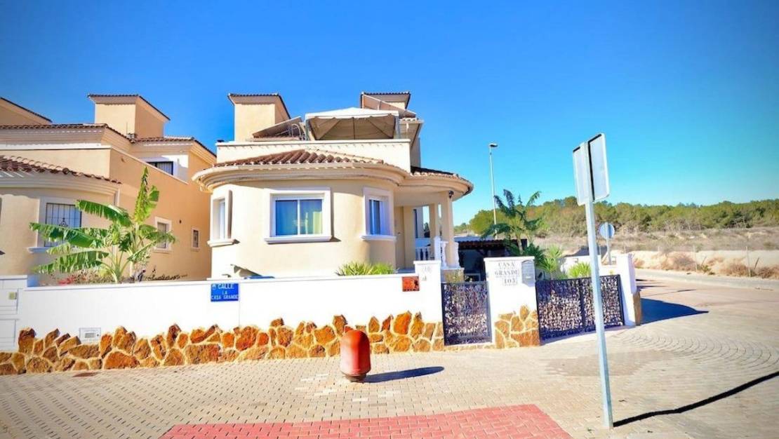 Venta - Chalet - San Miguel de Salinas - San Miguel de Salinas Centro