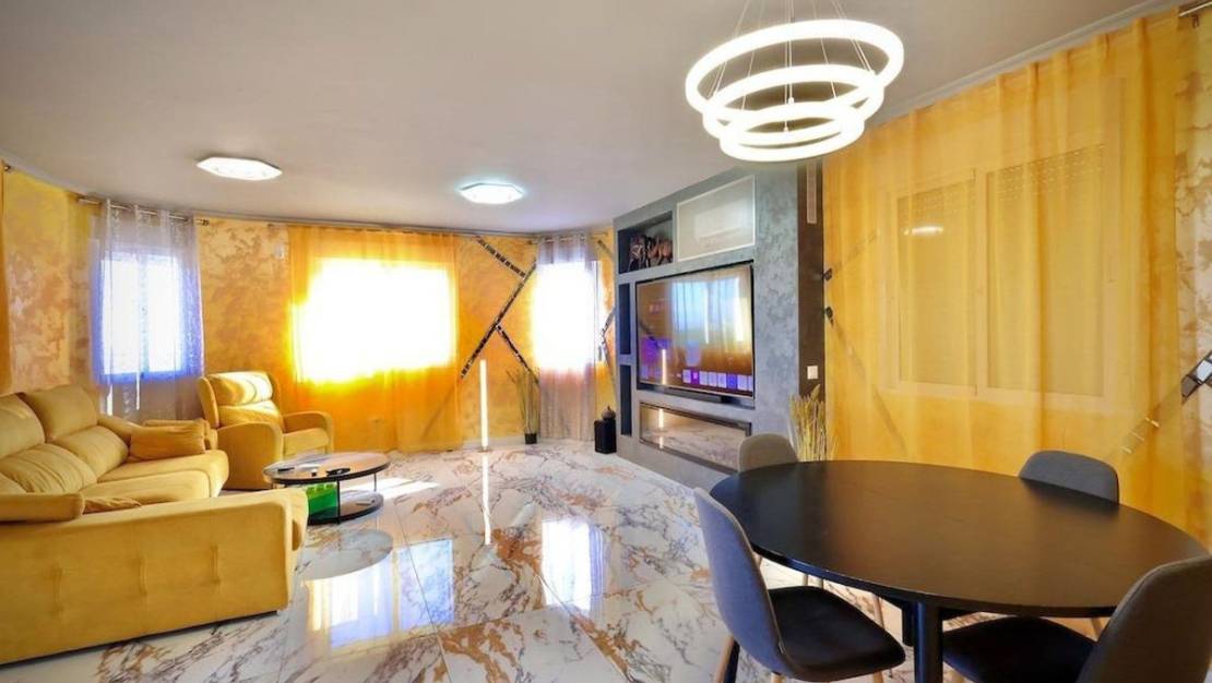 Venta - Chalet - San Miguel de Salinas - San Miguel de Salinas Centro