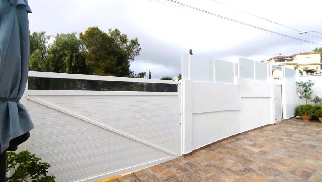 Venta - Chalet - San Miguel de Salinas - San Miguel de Salinas Centro