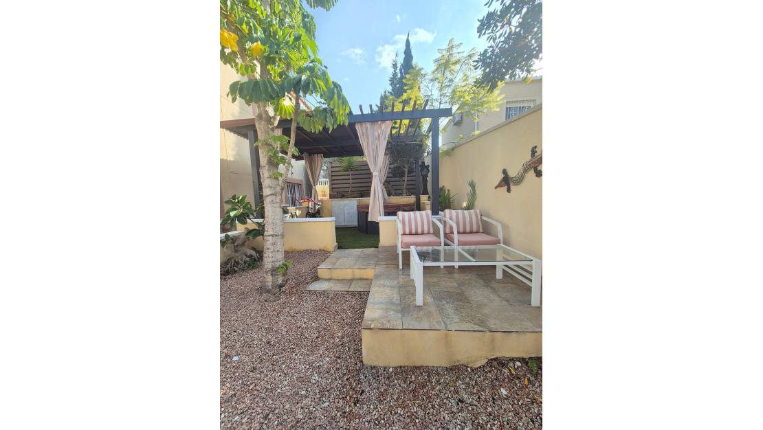 Venta - Chalet - San Miguel de Salinas - San Miguel de Salinas Centro