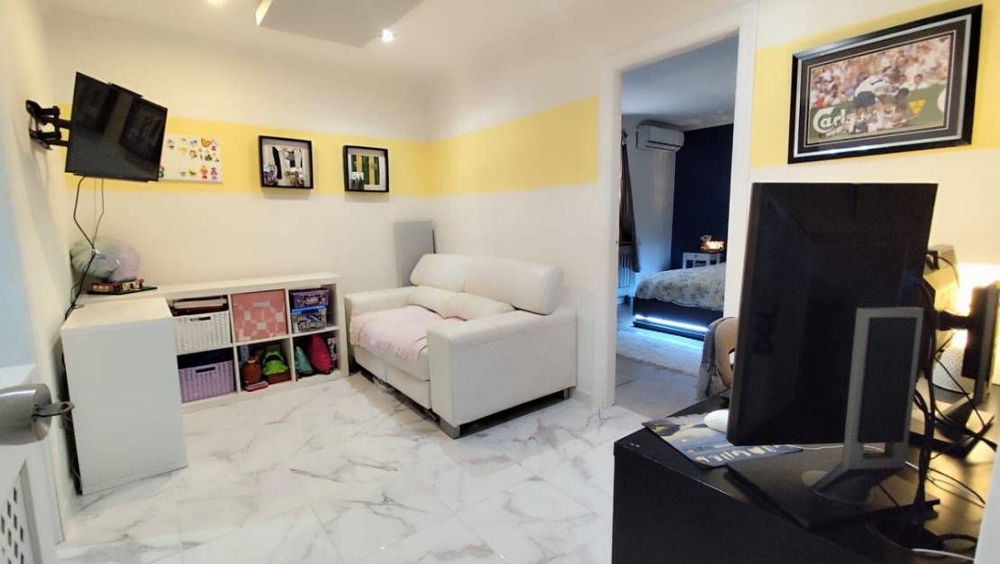 Venta - Chalet - San Miguel de Salinas - San Miguel de Salinas Centro