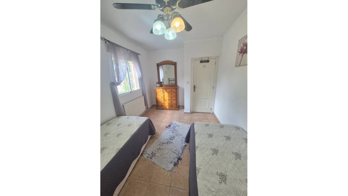 Venta - Chalet - San Miguel de Salinas - San Miguel de Salinas Centro