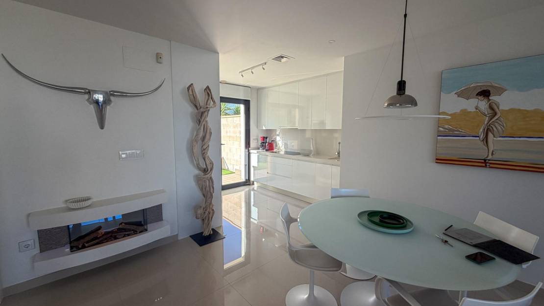 Venta - Chalet - San Miguel de Salinas - San Miguel de Salinas Centro