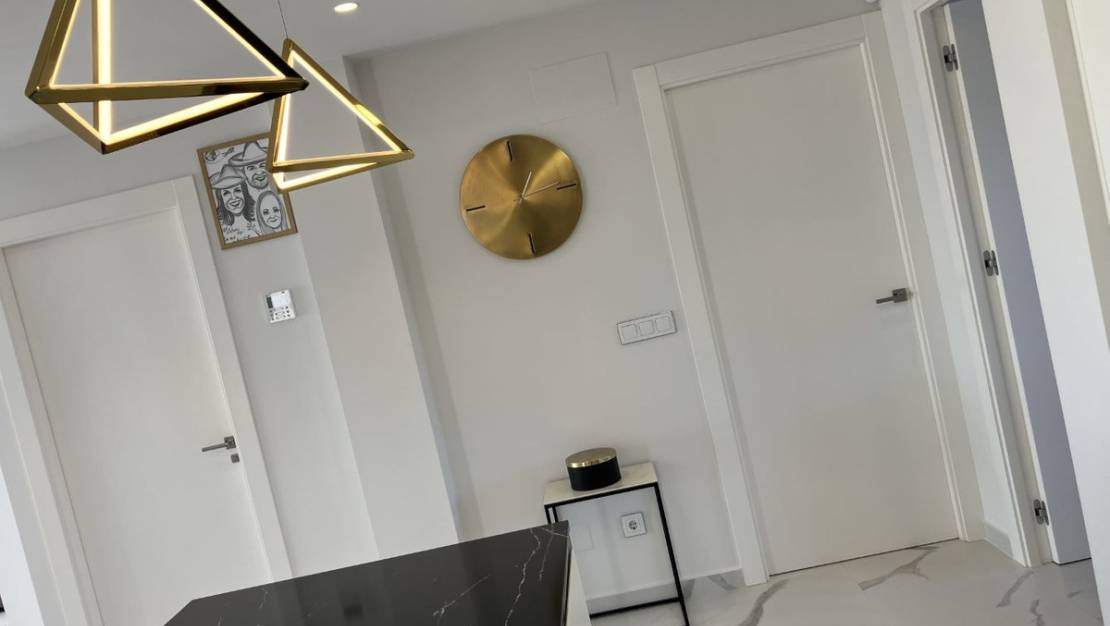 Venta - Chalet - San Miguel de Salinas - San Miguel de Salinas Centro