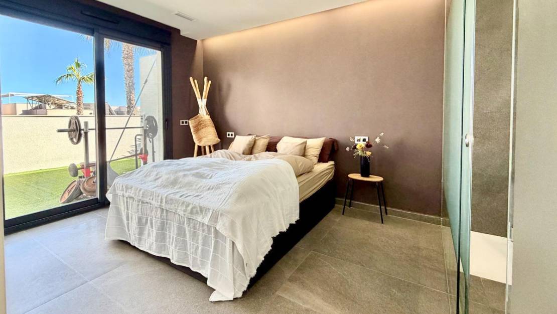 Venta - Chalet - San Miguel de Salinas - San Miguel de Salinas Centro