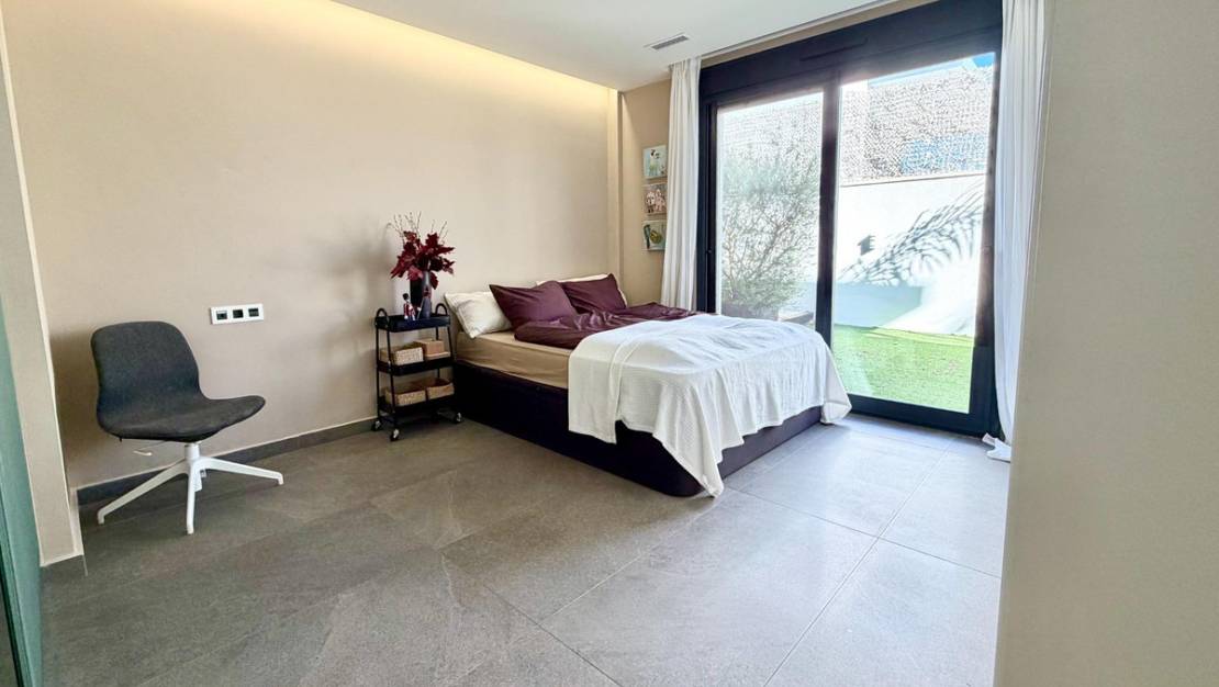 Venta - Chalet - San Miguel de Salinas - San Miguel de Salinas Centro