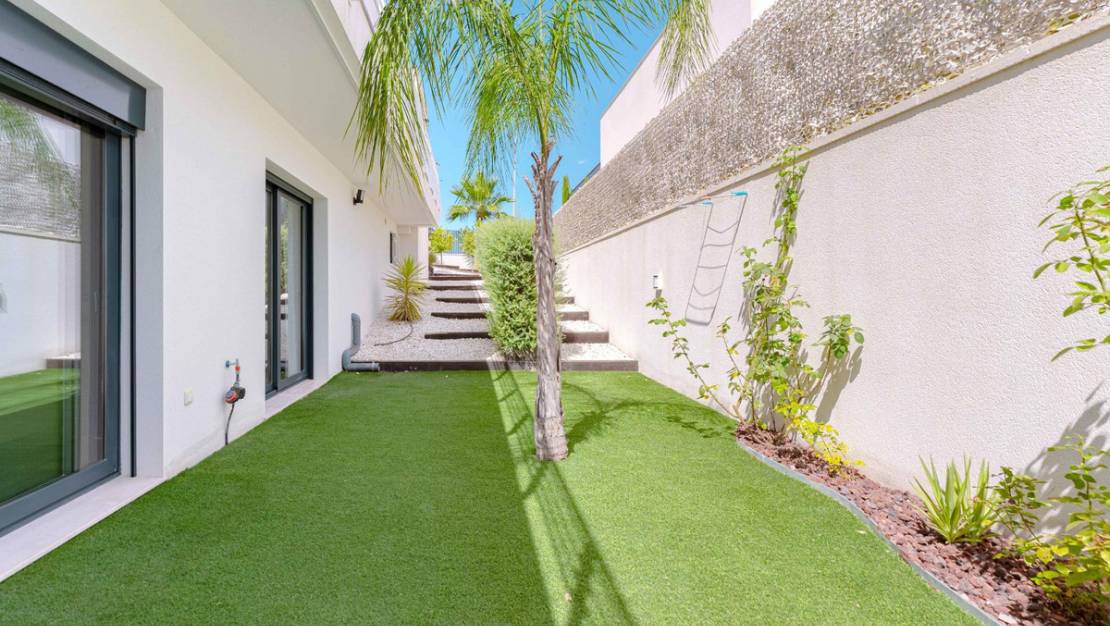 Venta - Chalet - San Miguel de Salinas - San Miguel de Salinas Centro