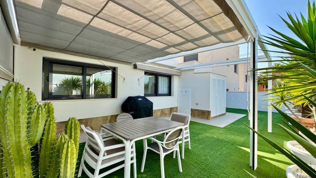 Venta - Chalet - San Miguel de Salinas - San Miguel de Salinas Centro