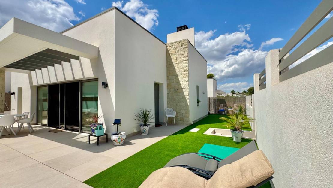 Venta - Chalet - San Miguel de Salinas - San Miguel de Salinas Centro