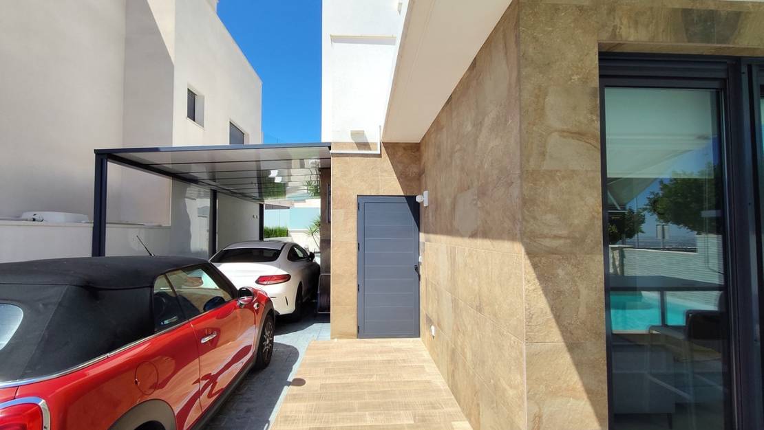 Venta - Chalet - San Miguel de Salinas - San Miguel de Salinas Centro