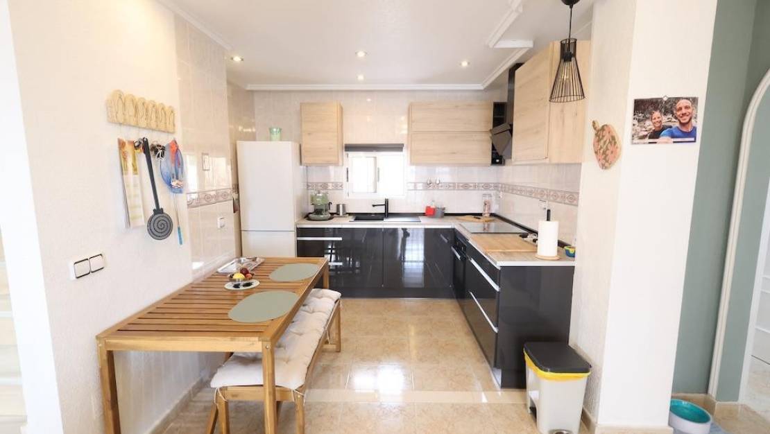 Venta - Chalet - San Miguel de Salinas - San Miguel de Salinas Centro
