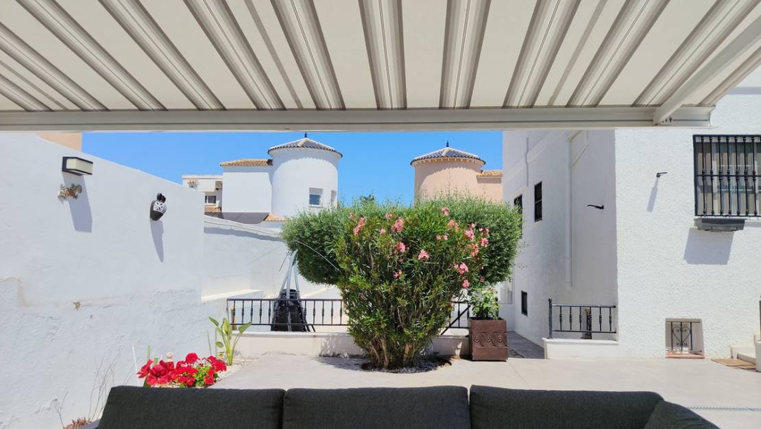 Venta - Chalet - San Miguel de Salinas - San Miguel de Salinas Centro
