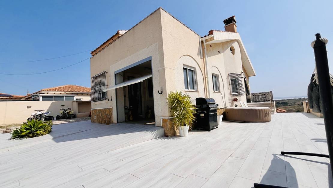 Venta - Chalet - San Miguel de Salinas - San Miguel de Salinas Centro
