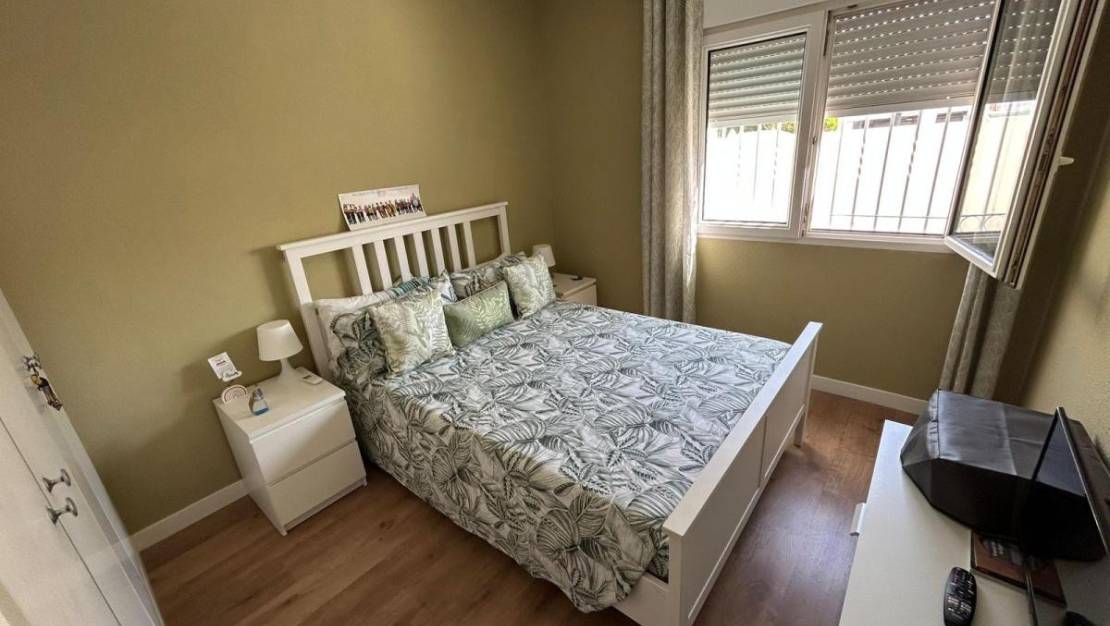Venta - Chalet - San Miguel de Salinas - San Miguel de Salinas Centro