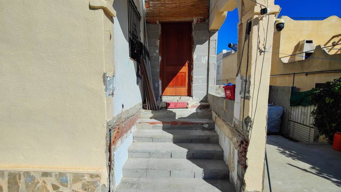 Venta - Chalet - San Miguel de Salinas - San Miguel de Salinas Centro
