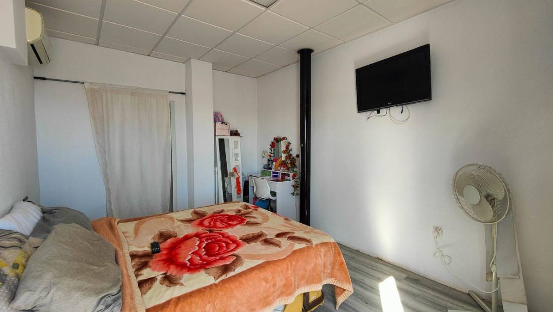Venta - Chalet - San Miguel de Salinas - San Miguel de Salinas Centro