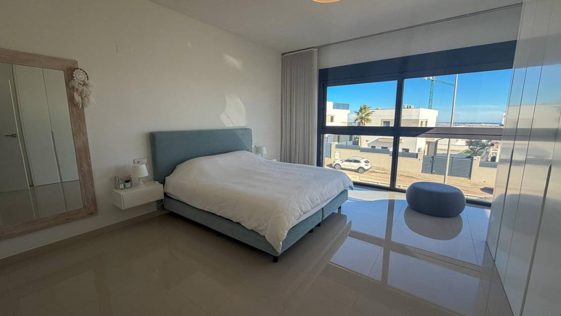 Venta - Chalet - San Miguel de Salinas - San Miguel de Salinas Centro