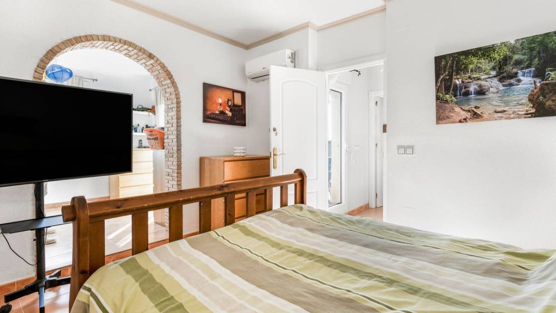 Venta - Chalet - San Miguel de Salinas - San Miguel de Salinas Centro