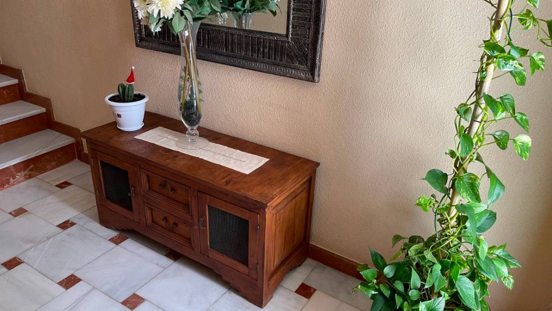 Venta - Chalet - San Miguel de Salinas - San Miguel de Salinas Centro