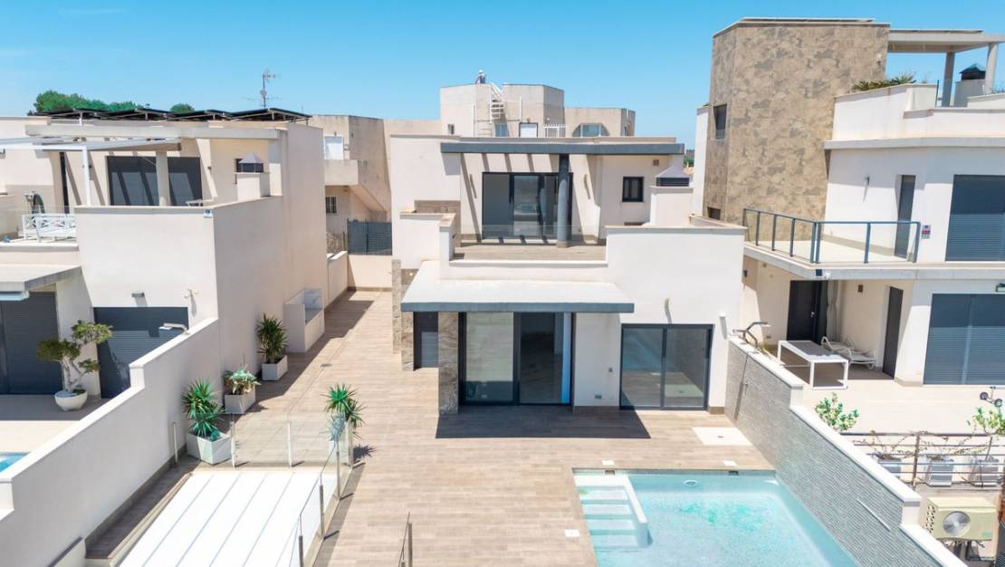 Venta - Chalet - San Miguel de Salinas - San Miguel de Salinas Centro