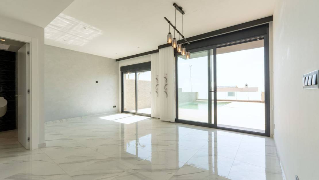 Venta - Chalet - San Miguel de Salinas - San Miguel de Salinas Centro