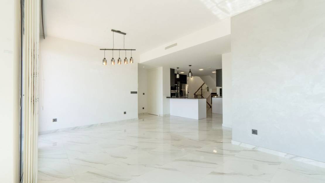 Venta - Chalet - San Miguel de Salinas - San Miguel de Salinas Centro