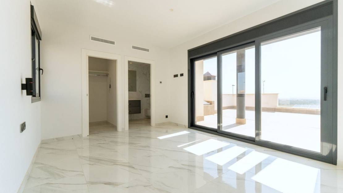 Venta - Chalet - San Miguel de Salinas - San Miguel de Salinas Centro