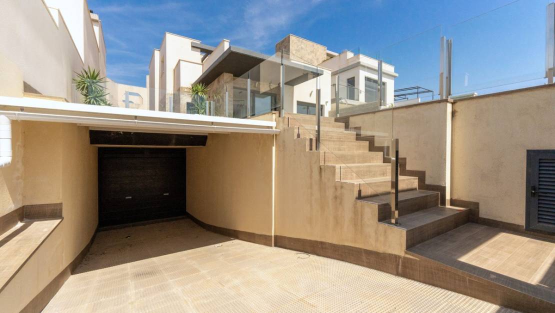 Venta - Chalet - San Miguel de Salinas - San Miguel de Salinas Centro