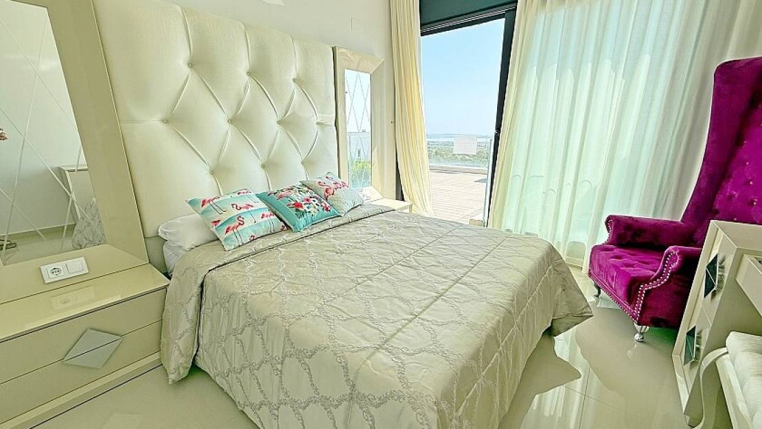 Venta - Chalet - San Miguel de Salinas - San Miguel de Salinas Centro