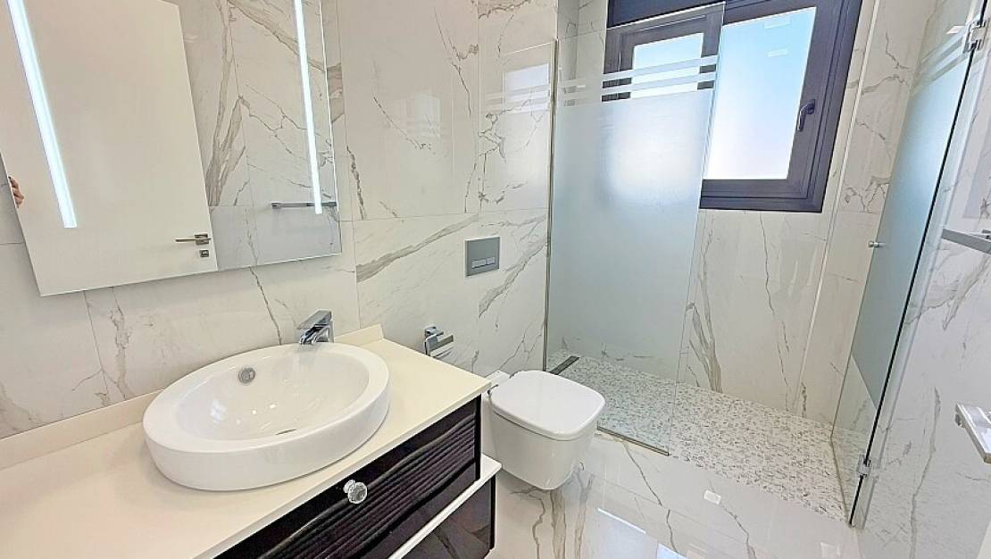 Venta - Chalet - San Miguel de Salinas - San Miguel de Salinas Centro