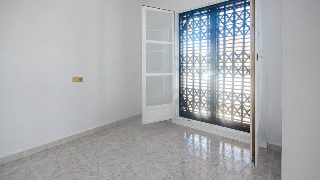 Venta - Chalet - San Miguel de Salinas - San Miguel de Salinas Centro