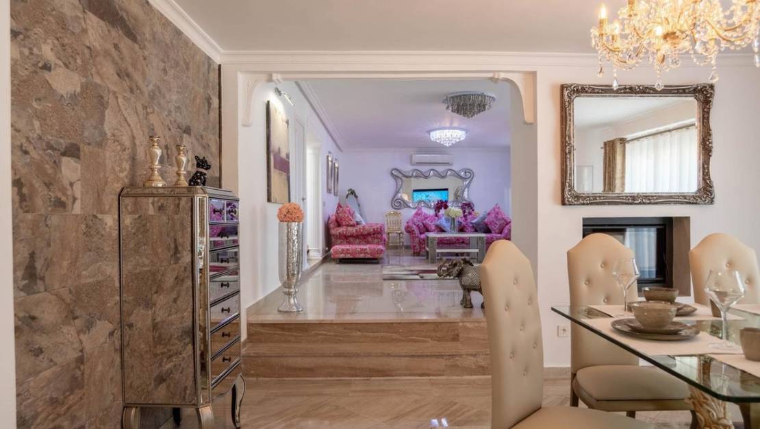 Venta - Chalet - San Miguel de Salinas - San Miguel de Salinas Centro