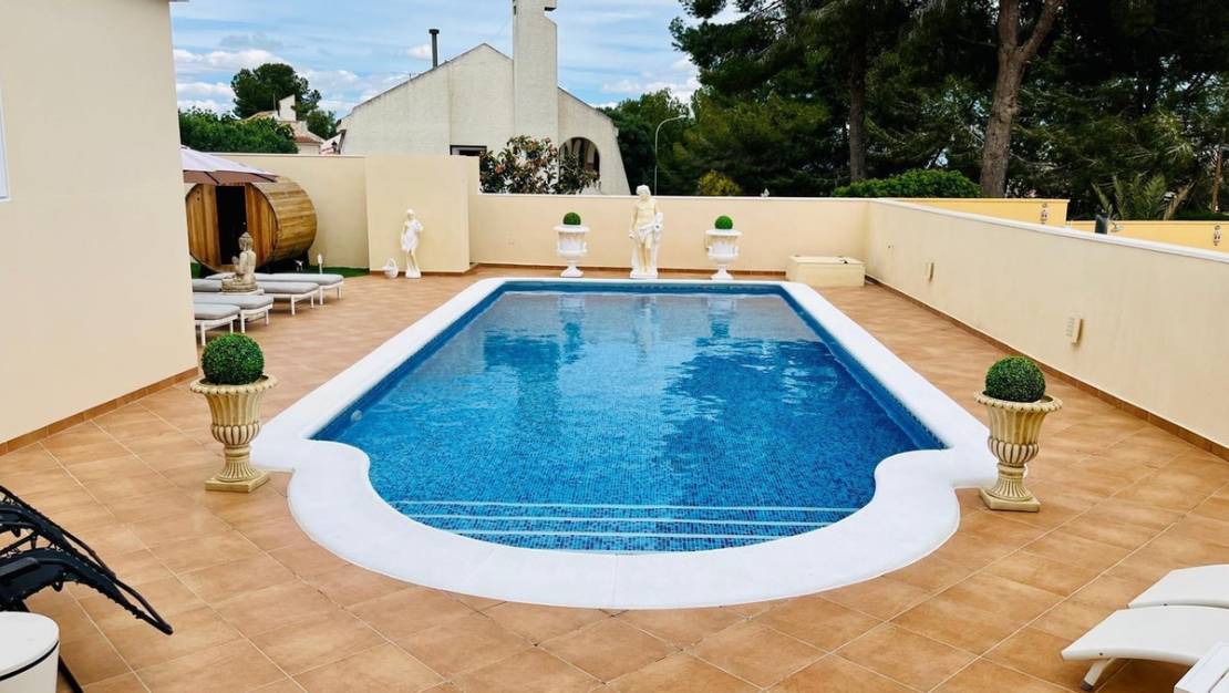 Venta - Chalet - San Miguel de Salinas - San Miguel de Salinas Centro