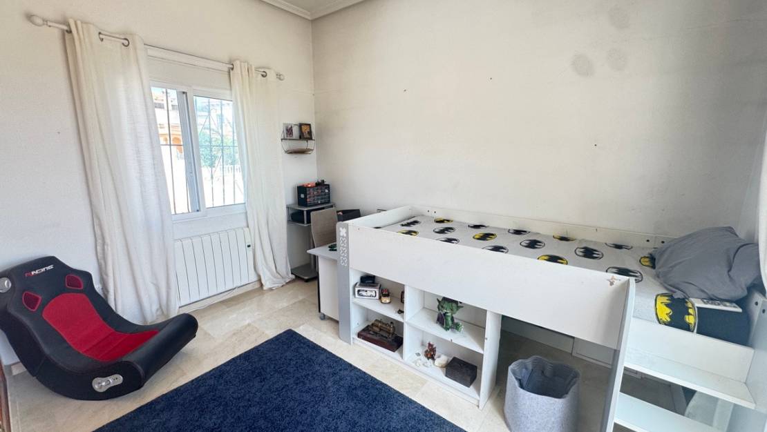 Venta - Chalet - San Miguel de Salinas - San Miguel de Salinas Centro