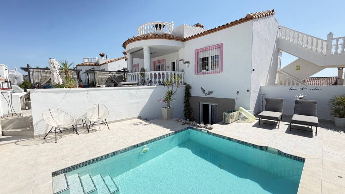 Venta - Chalet - San Miguel de Salinas - San Miguel de Salinas Centro