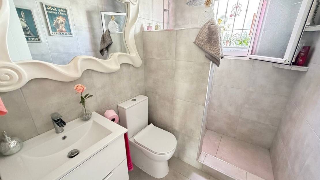 Venta - Chalet - San Miguel de Salinas - San Miguel de Salinas Centro