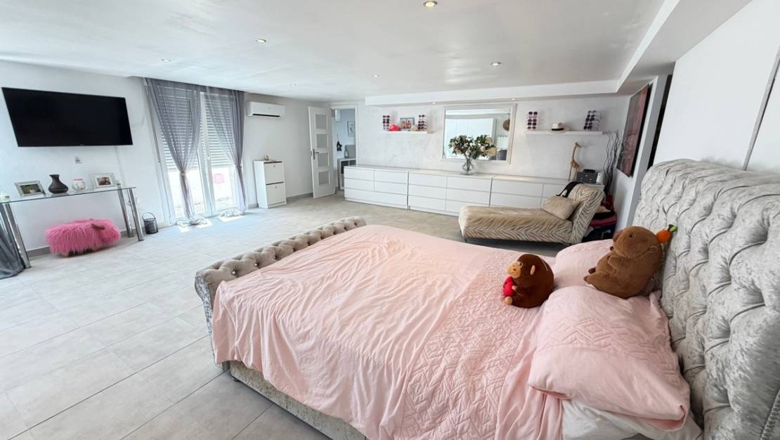 Venta - Chalet - San Miguel de Salinas - San Miguel de Salinas Centro