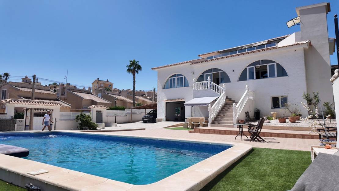 Venta - Chalet - San Miguel de Salinas - San Miguel de Salinas Centro