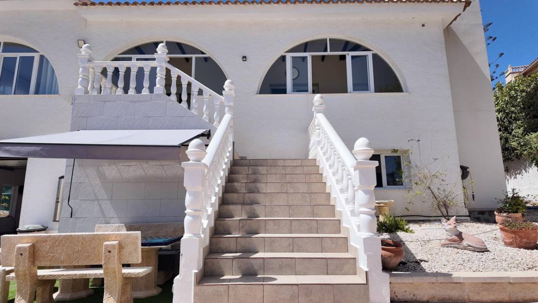 Venta - Chalet - San Miguel de Salinas - San Miguel de Salinas Centro